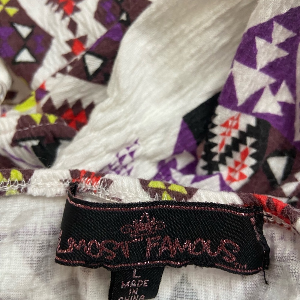 Almost famous women’s top size large - Picture 3 of 4
